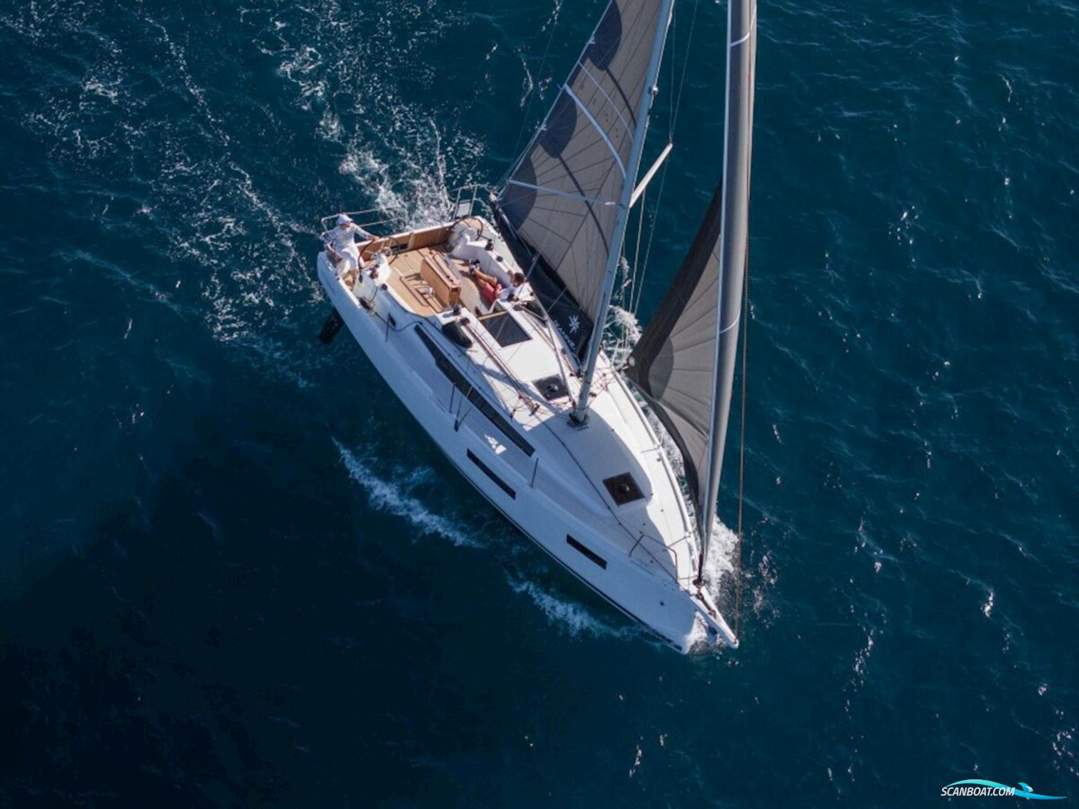 Jeanneau Sun Odyssey 350