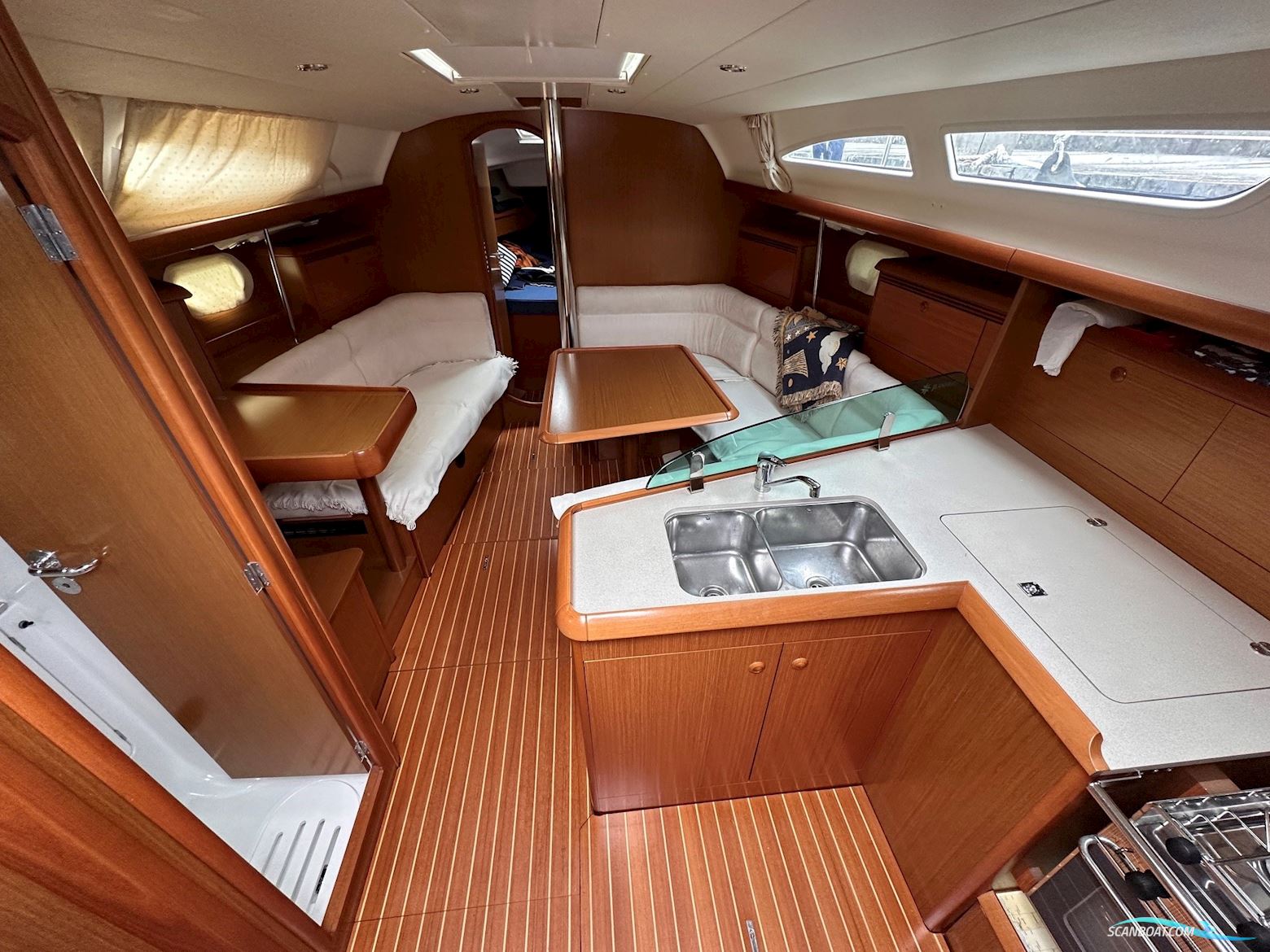Jeanneau Sun Odyssey 37 Legende
