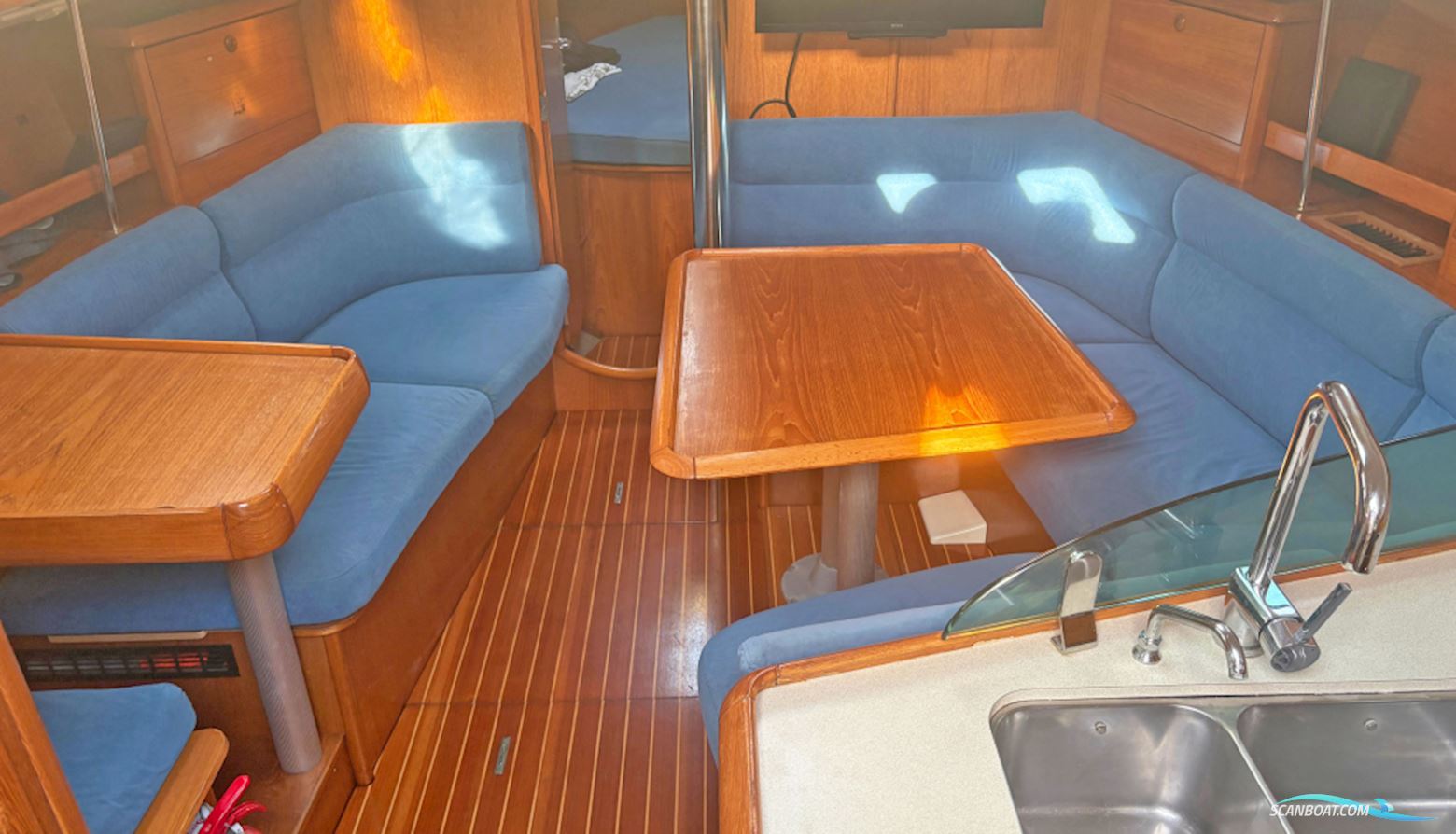 Jeanneau Sun Odyssey 37