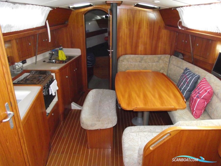 Jeanneau Sun Odyssey 37.1