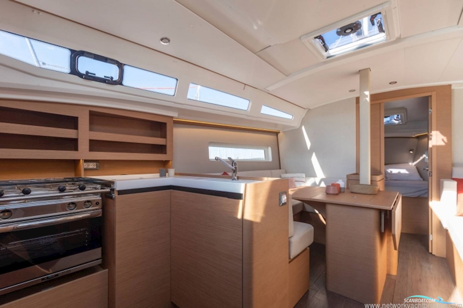 Jeanneau Sun Odyssey 380