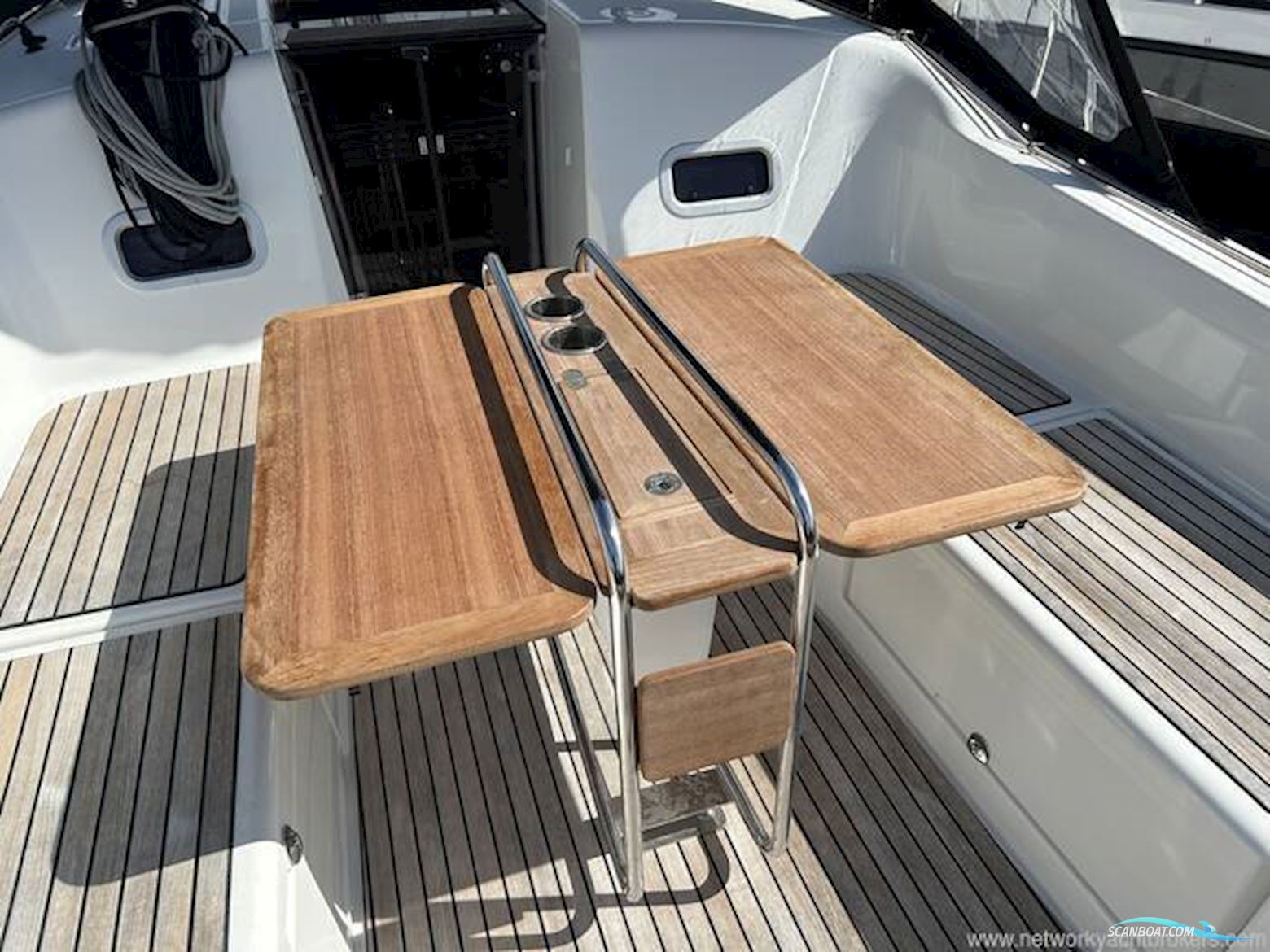 Jeanneau Sun Odyssey 380