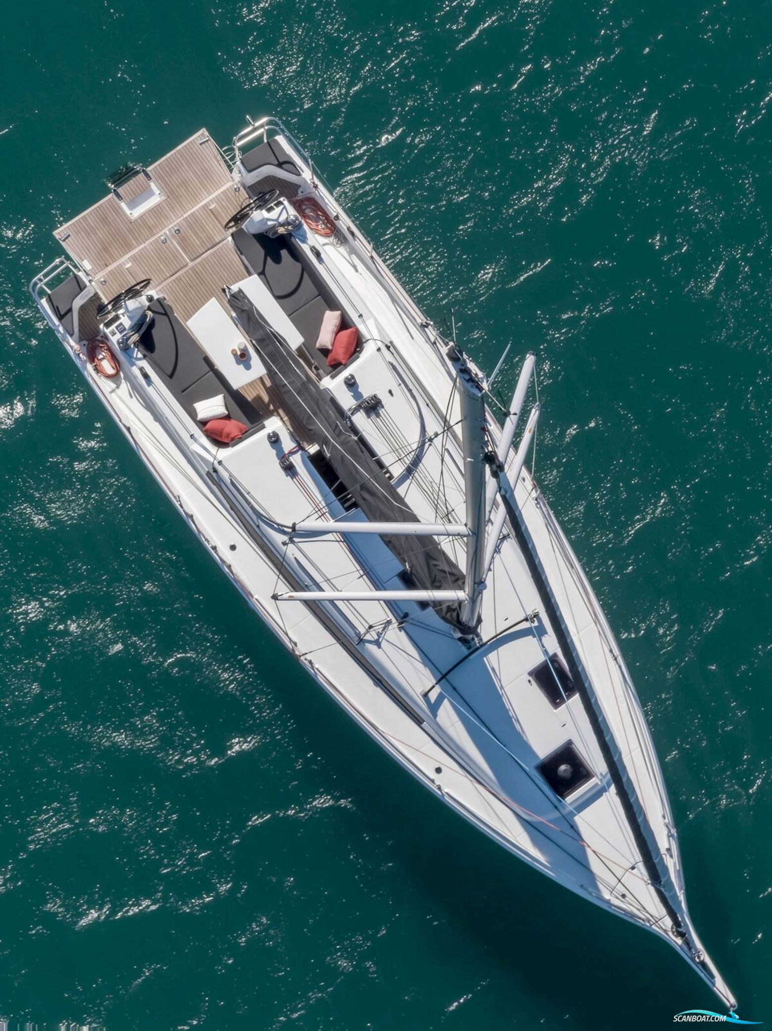 Jeanneau Sun Odyssey 380
