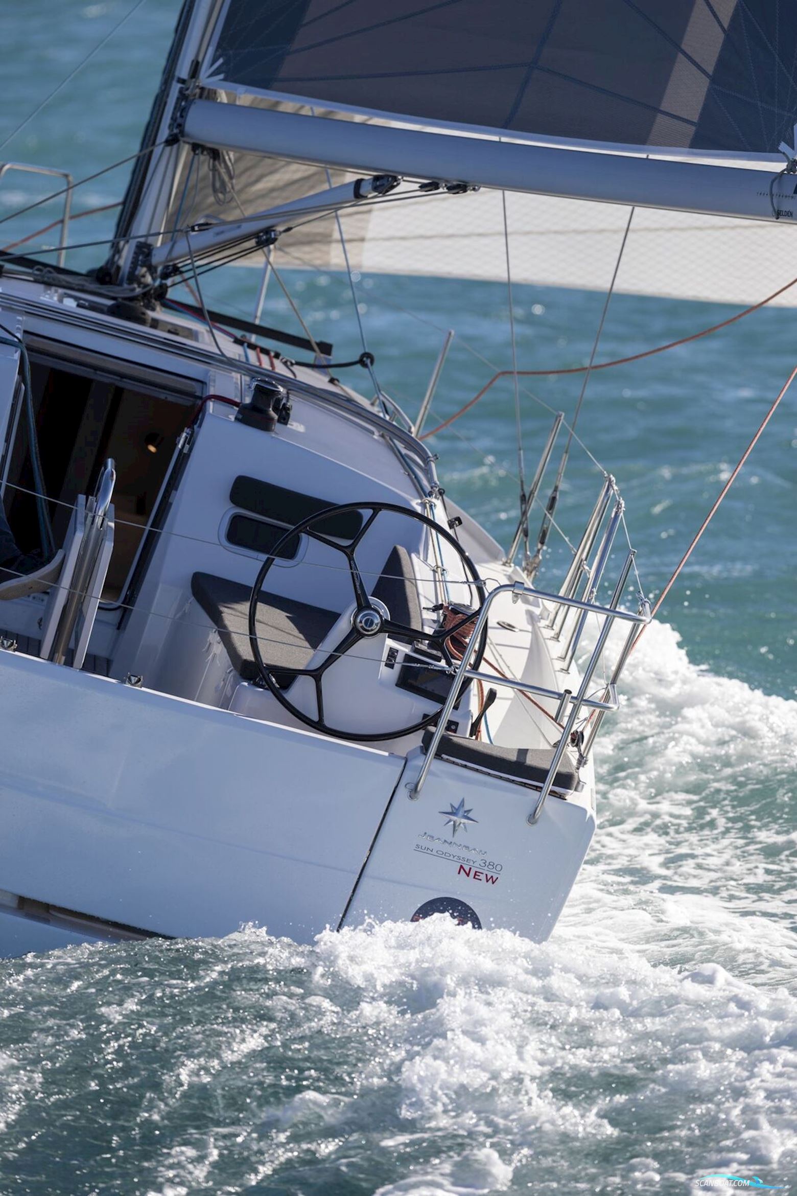 Jeanneau Sun Odyssey 380