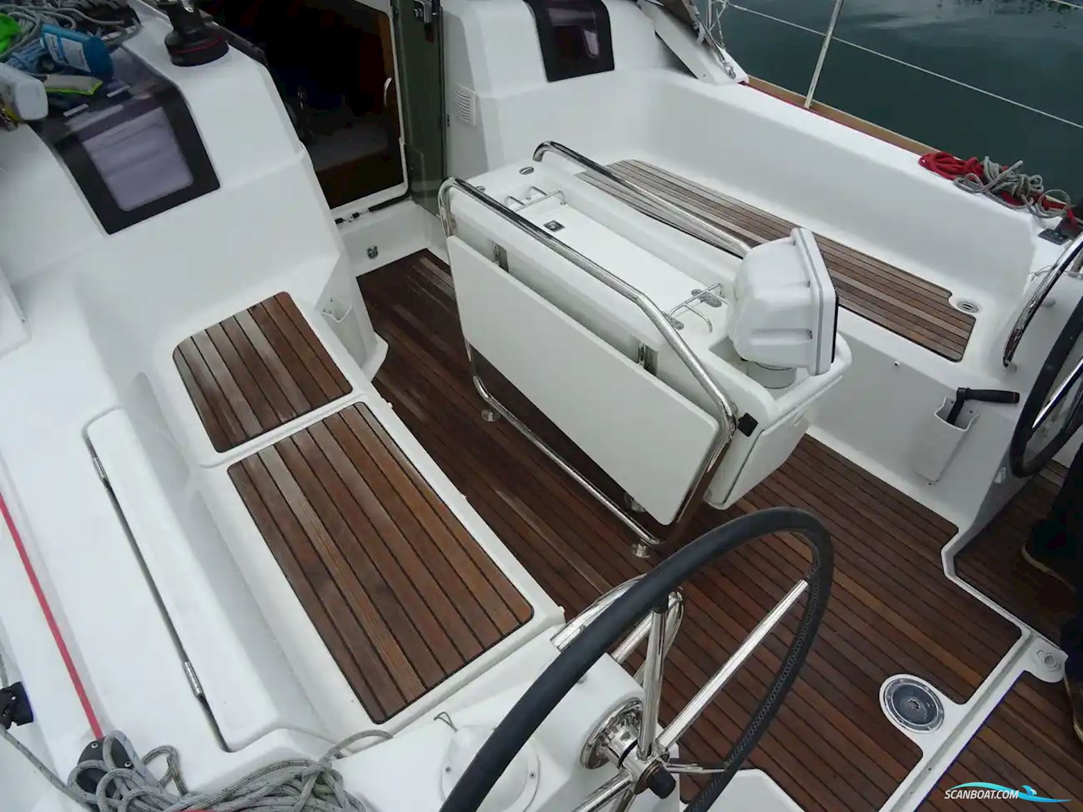 Jeanneau Sun Odyssey 389