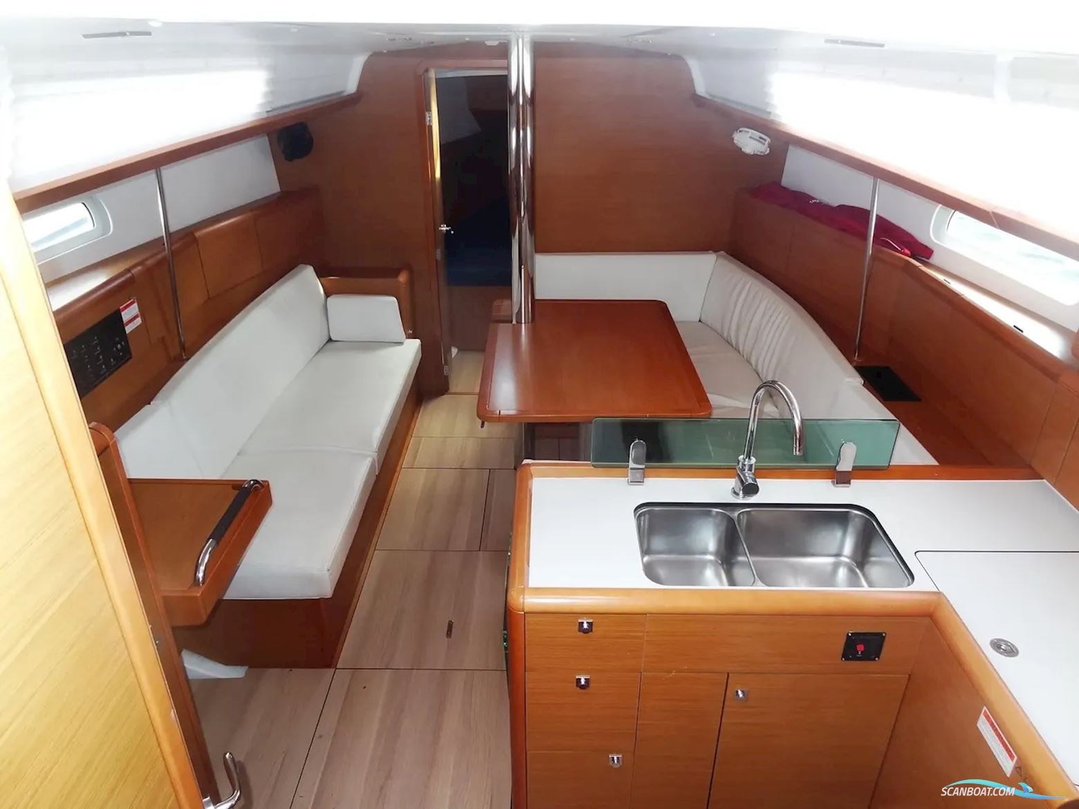 Jeanneau Sun Odyssey 389