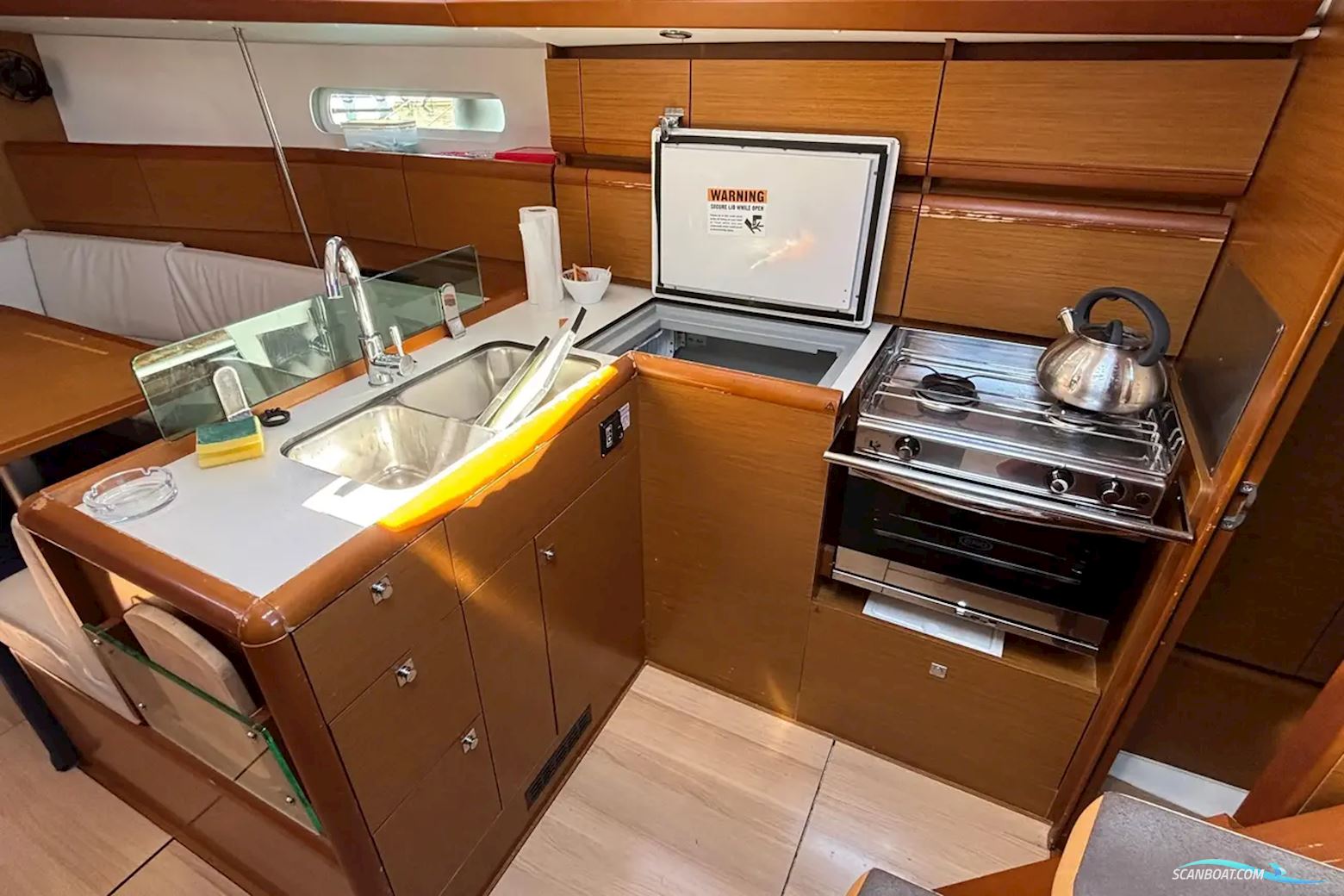 Jeanneau Sun Odyssey 389