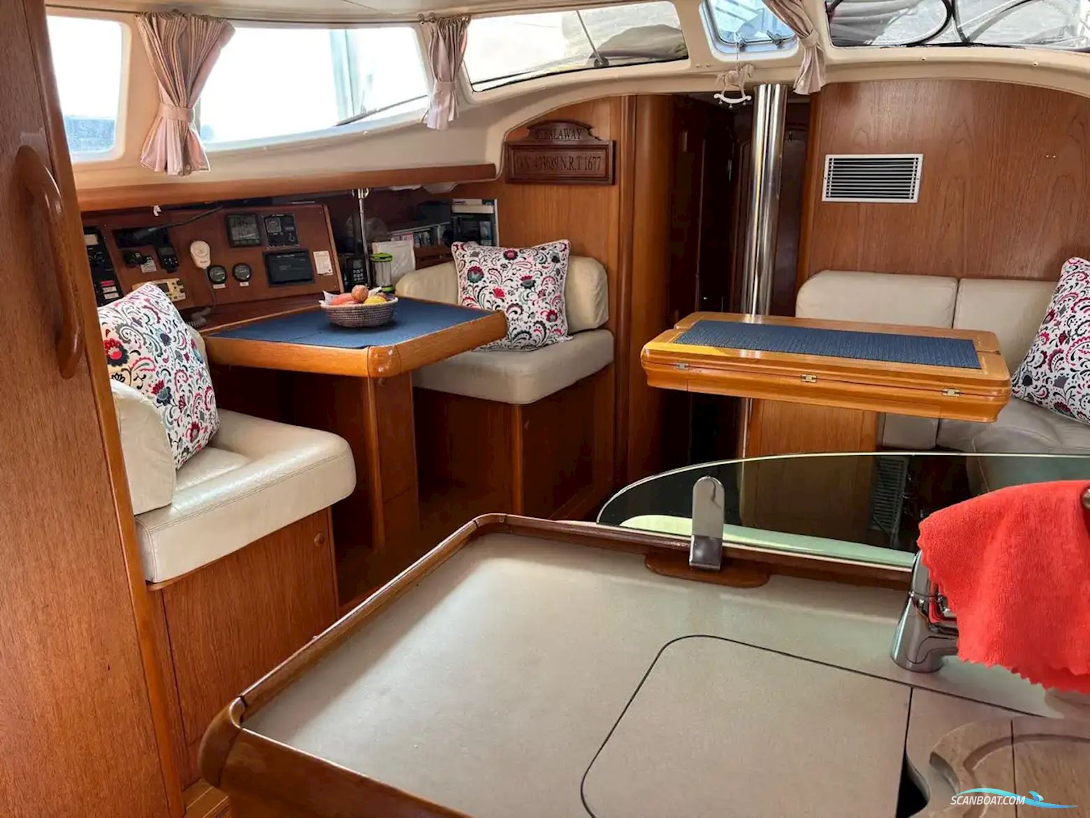 Jeanneau Sun Odyssey 43 DS