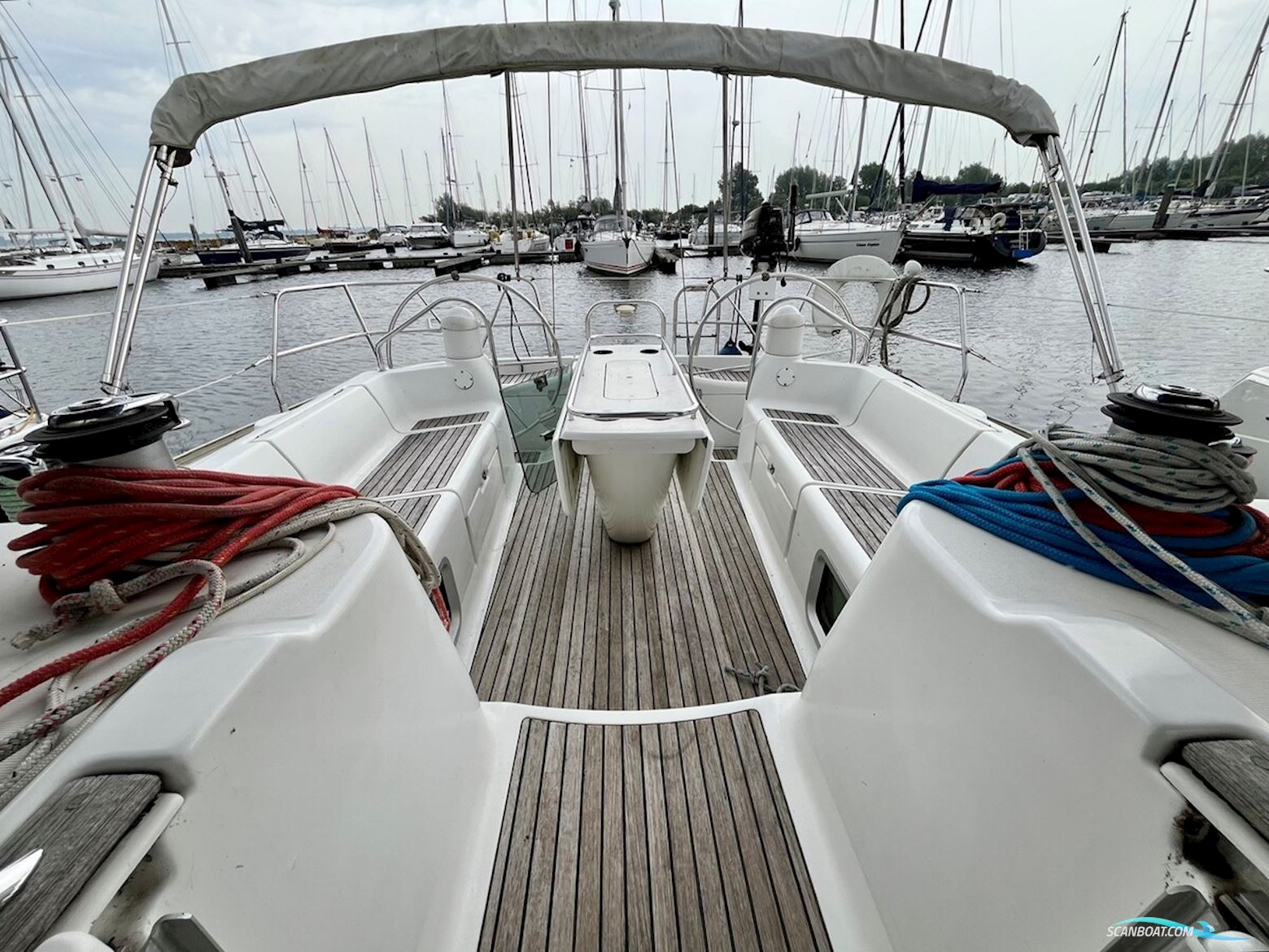 Jeanneau Sun Odyssey 43