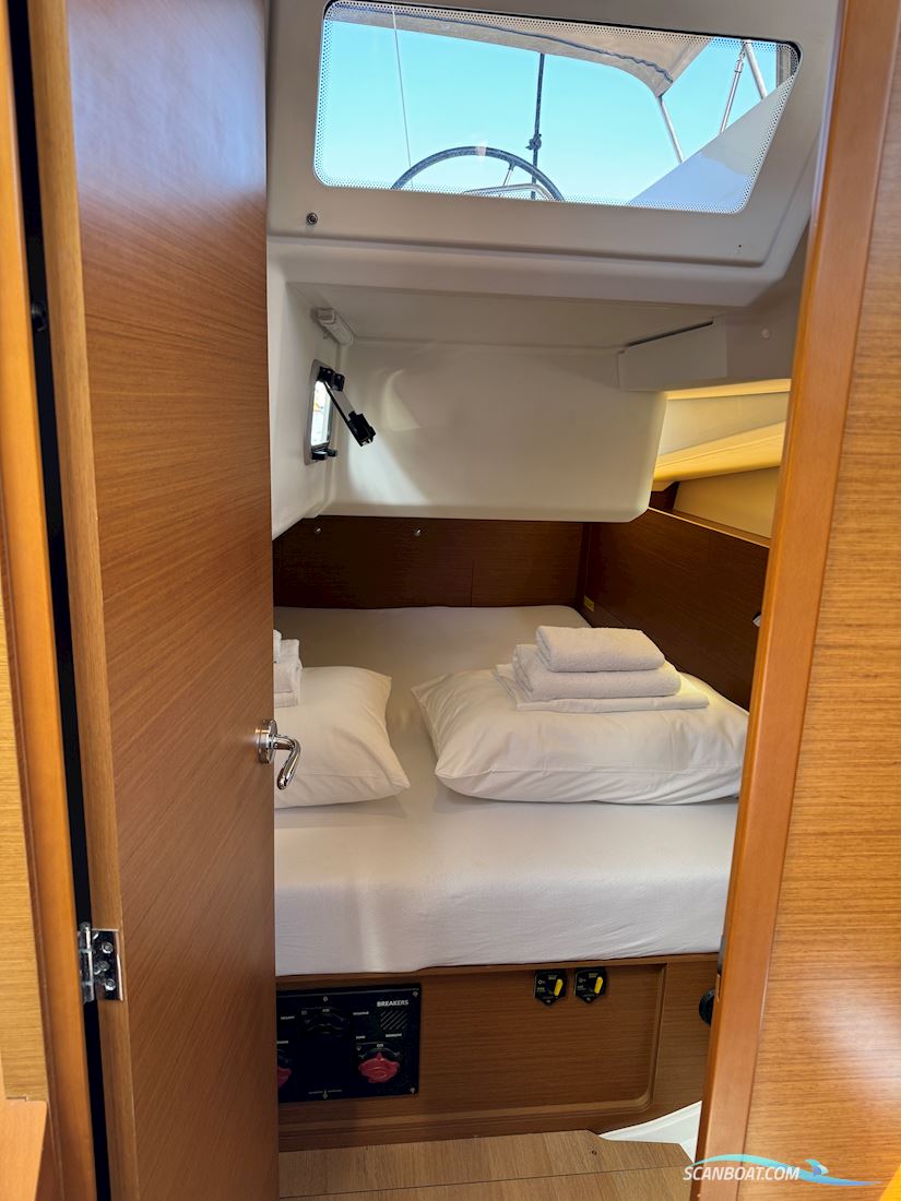 Jeanneau Sun Odyssey 440