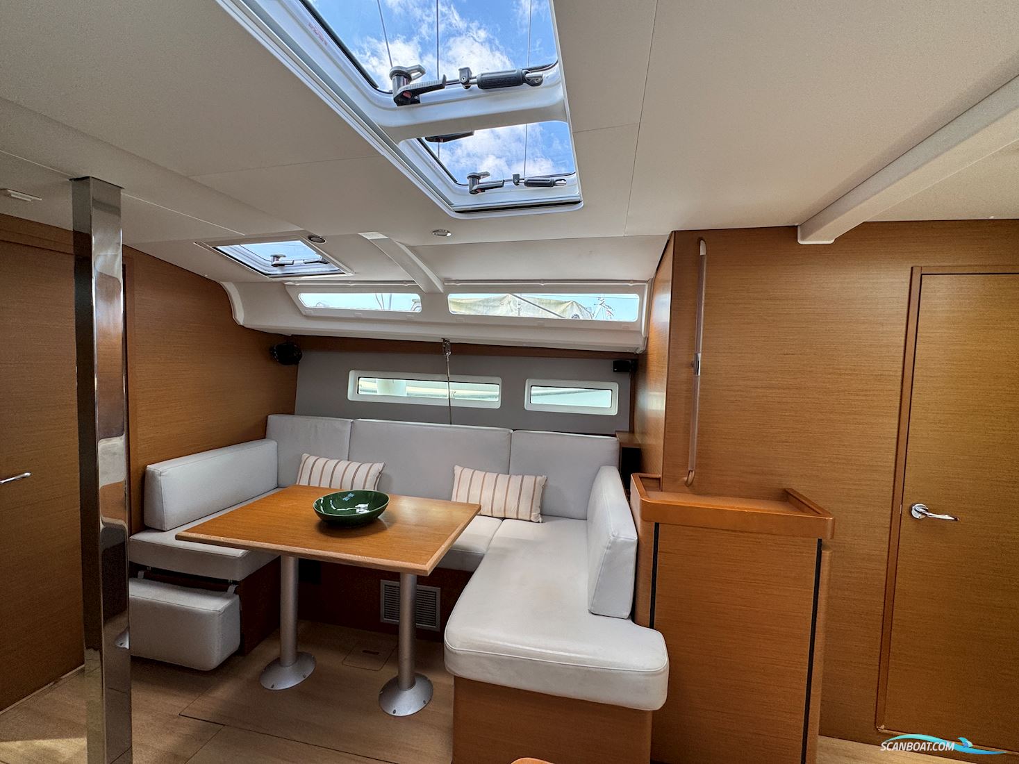 Jeanneau Sun Odyssey 440