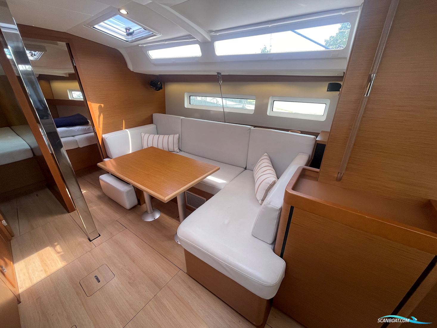 Jeanneau Sun Odyssey 440