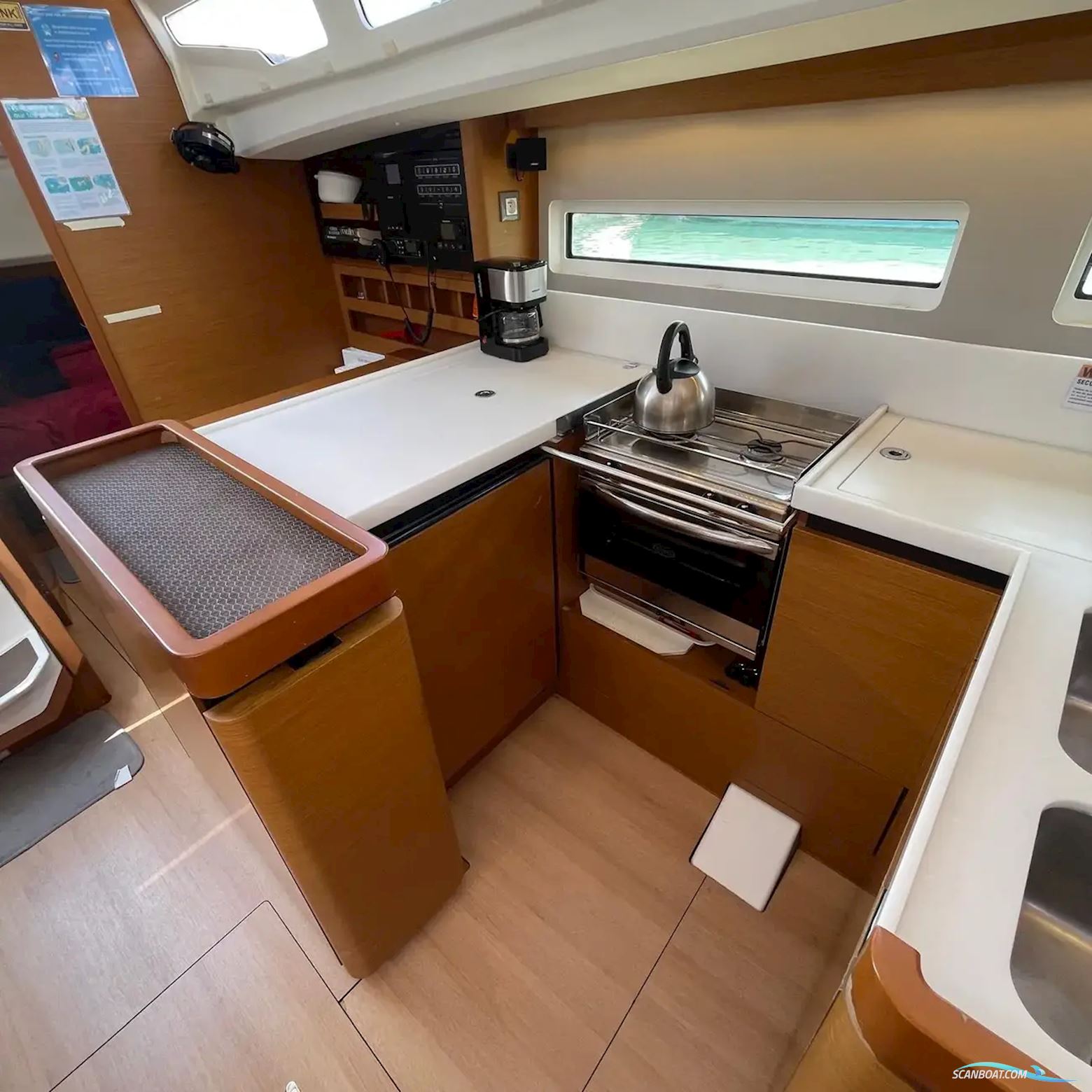 Jeanneau Sun Odyssey 440