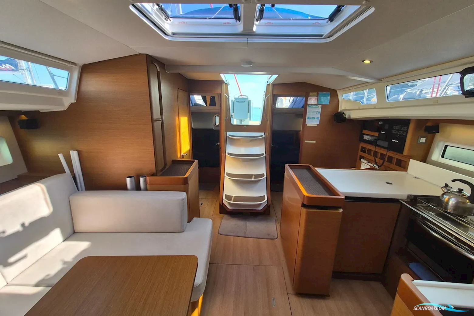 Jeanneau Sun Odyssey 440