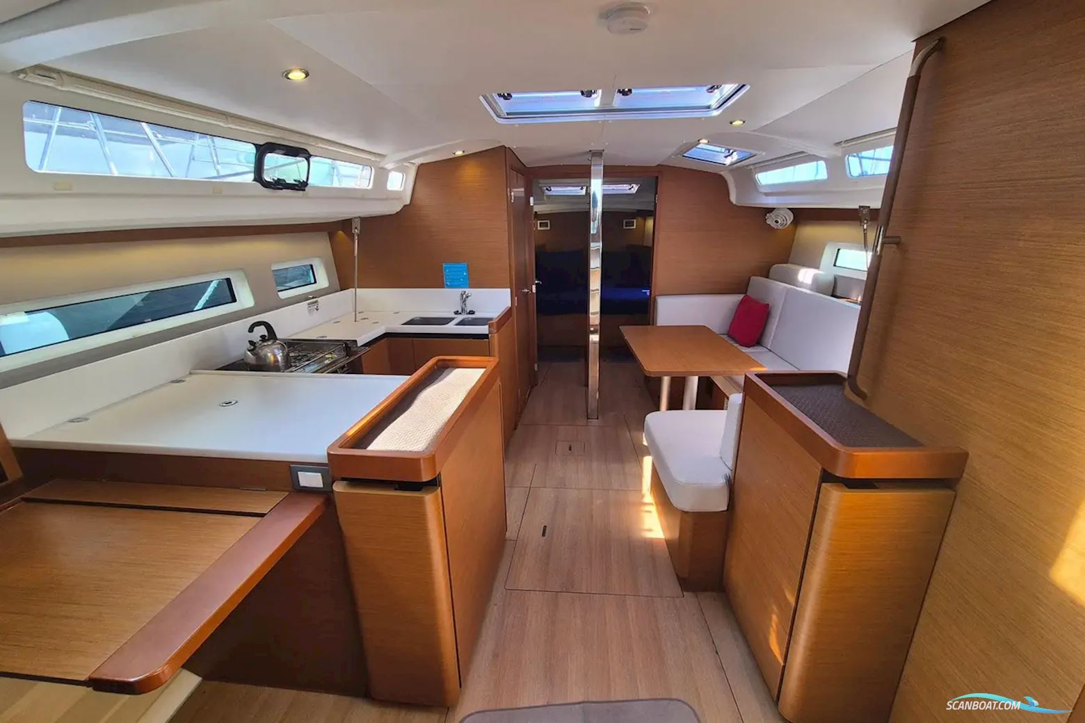 Jeanneau Sun Odyssey 440