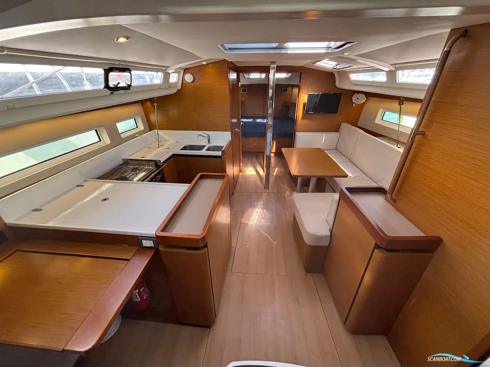 Jeanneau Sun Odyssey 440