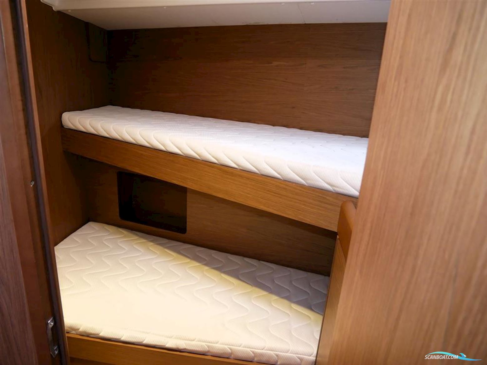 Jeanneau Sun Odyssey 44DS