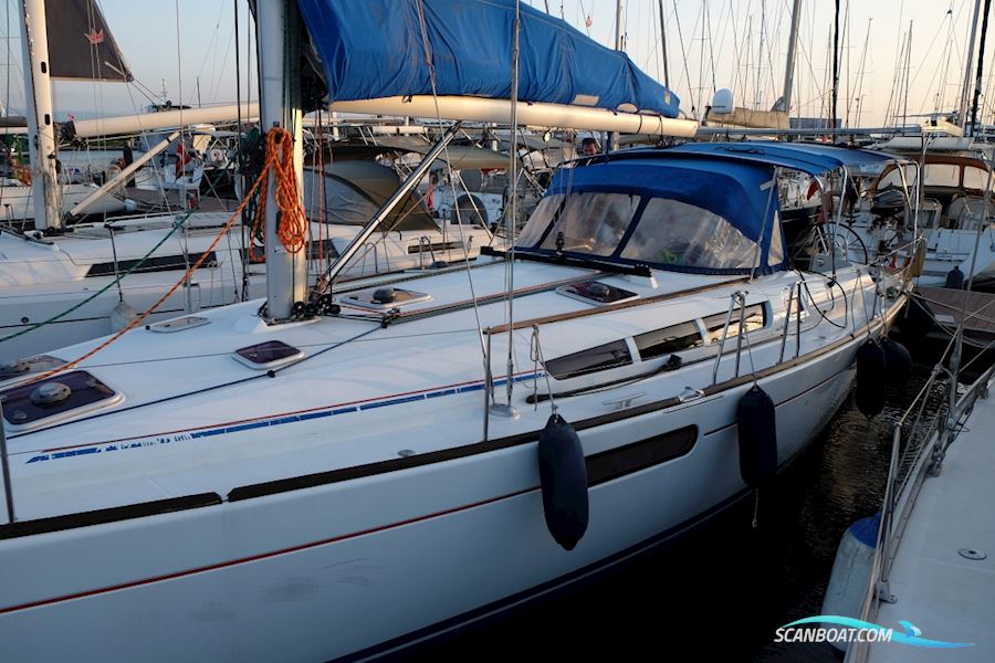 Jeanneau Sun Odyssey 44i Owners Version