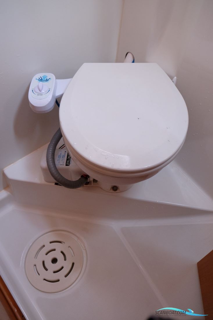 Jeanneau Sun Odyssey 44i Owners Version