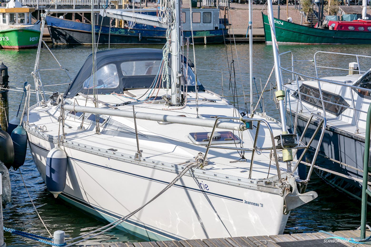 Jeanneau Sunshine 38 Centerboard Sejlbåd 1988, med Yanmar motor, Holland