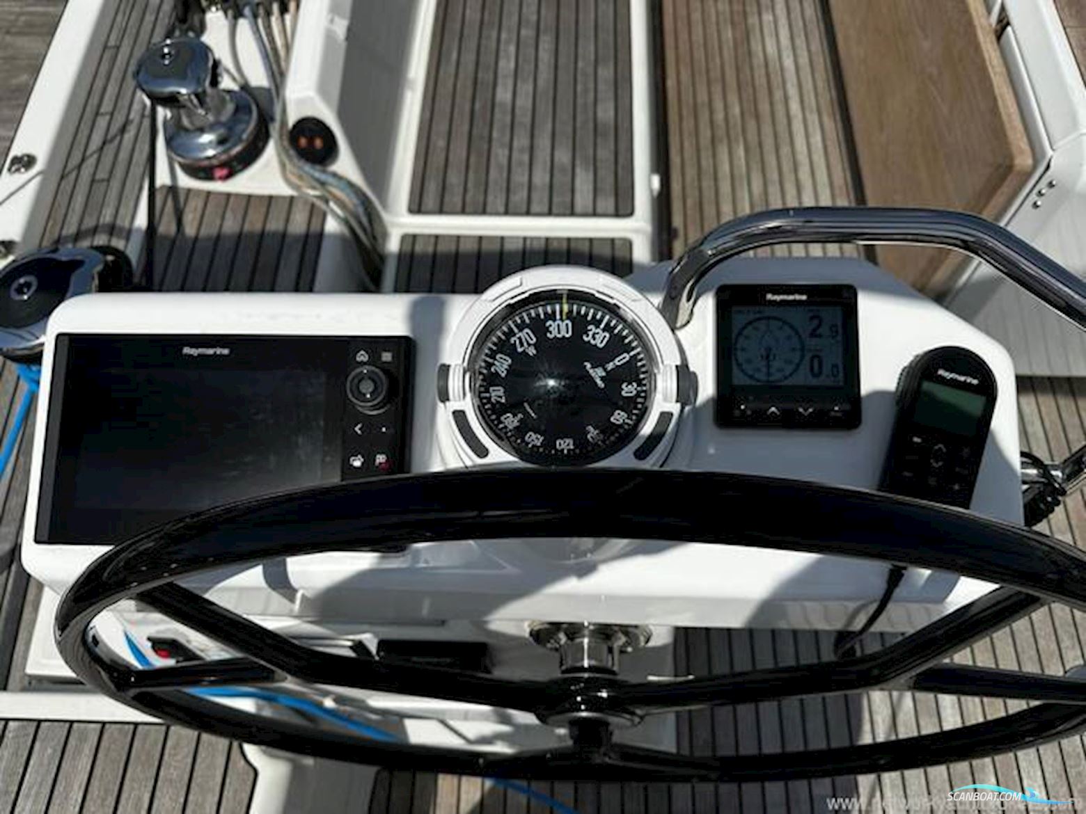 Jeanneau Yacht 54
