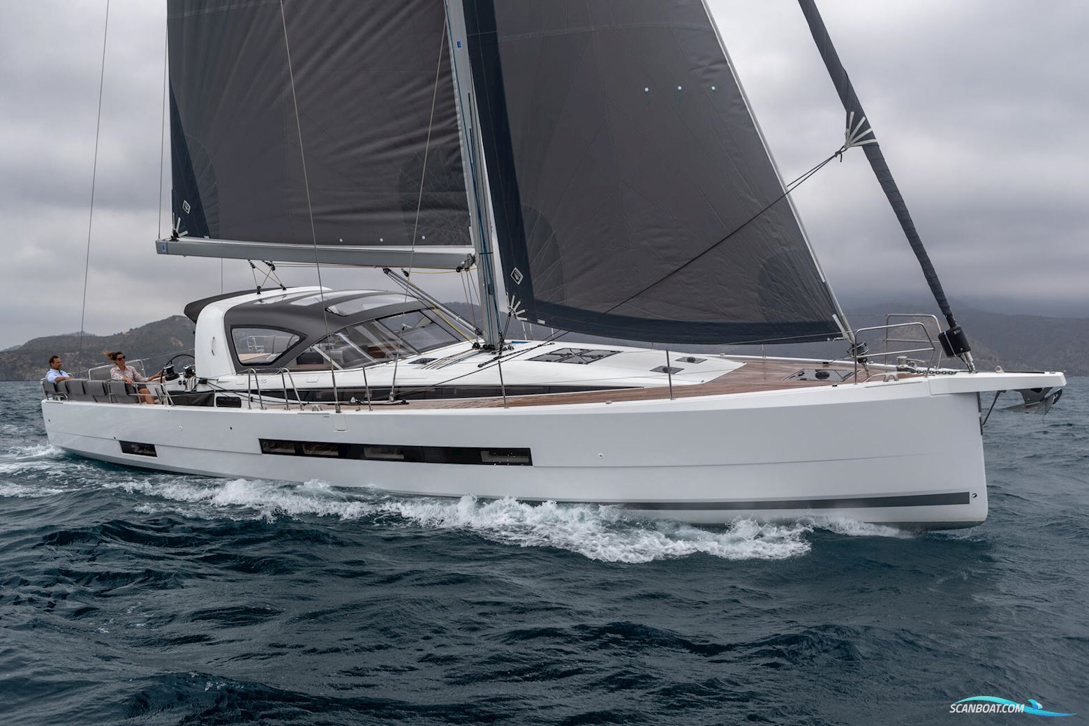 Jeanneau Yacht 55
