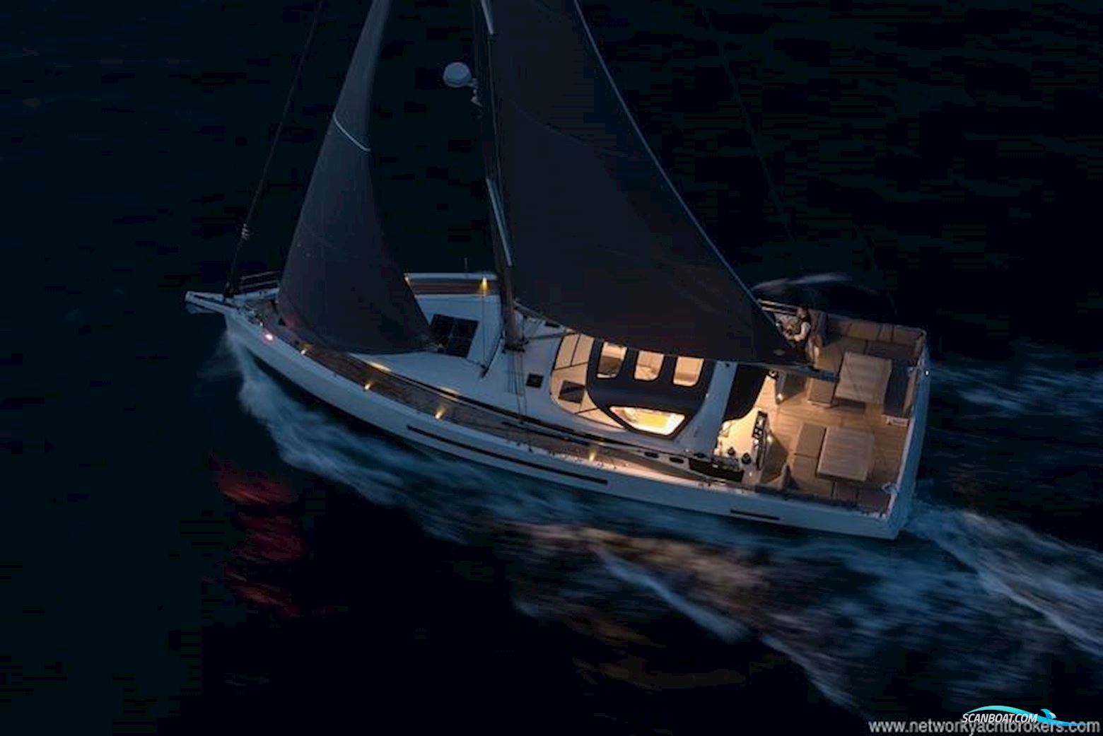 Jeanneau Yacht 55