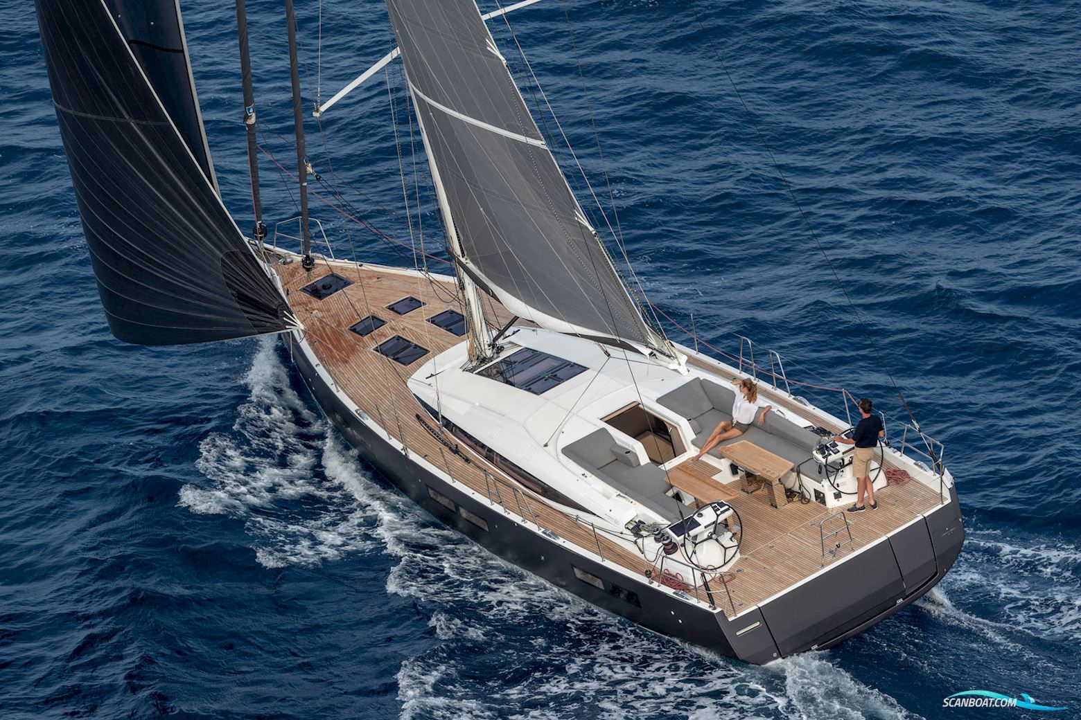 Jeanneau Yacht 60