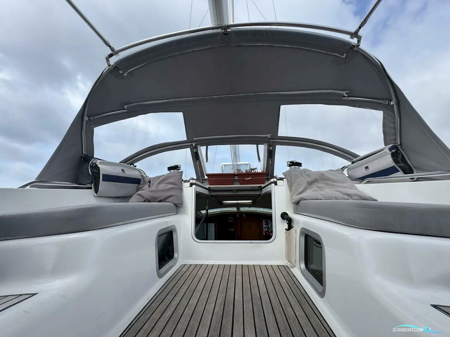Jeanneau Yachts 54