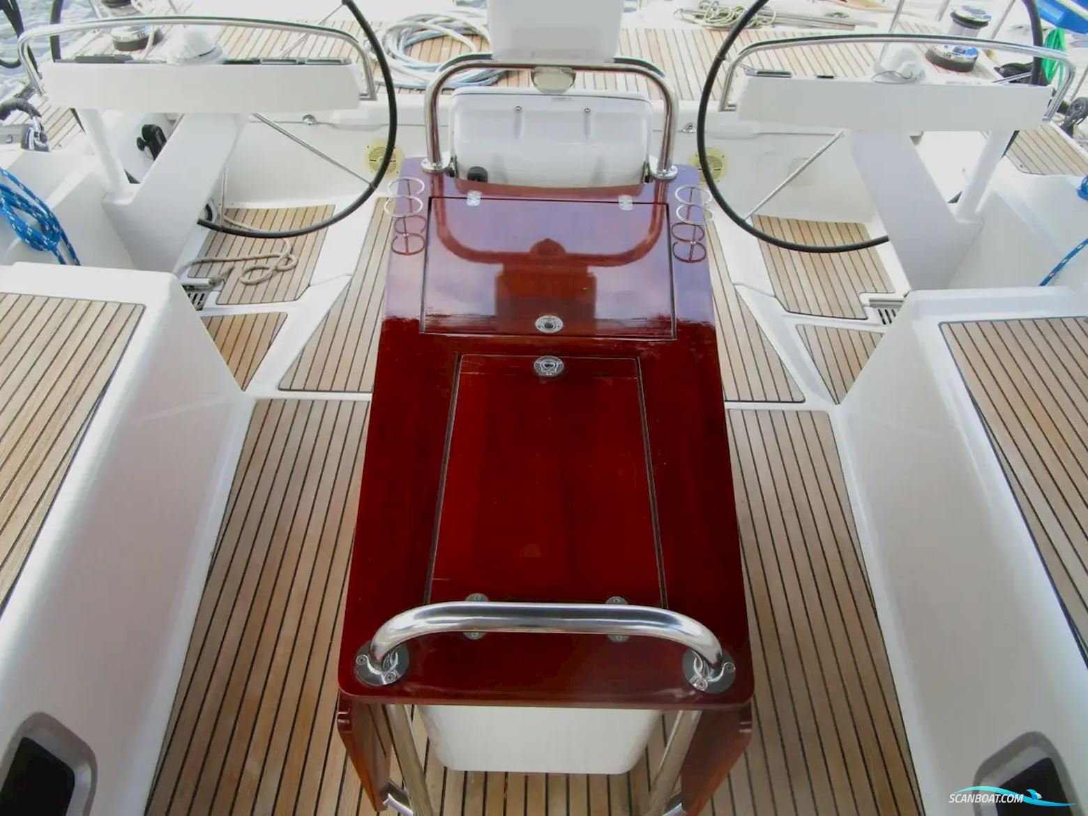 Jeanneau Yachts 58