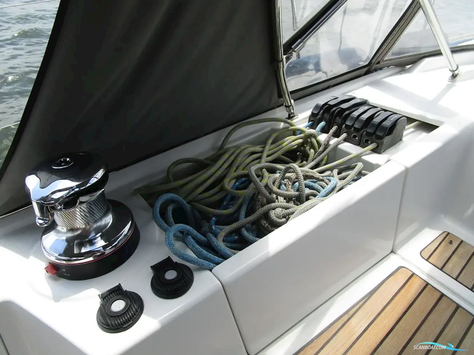 Jeanneau Yachts 58