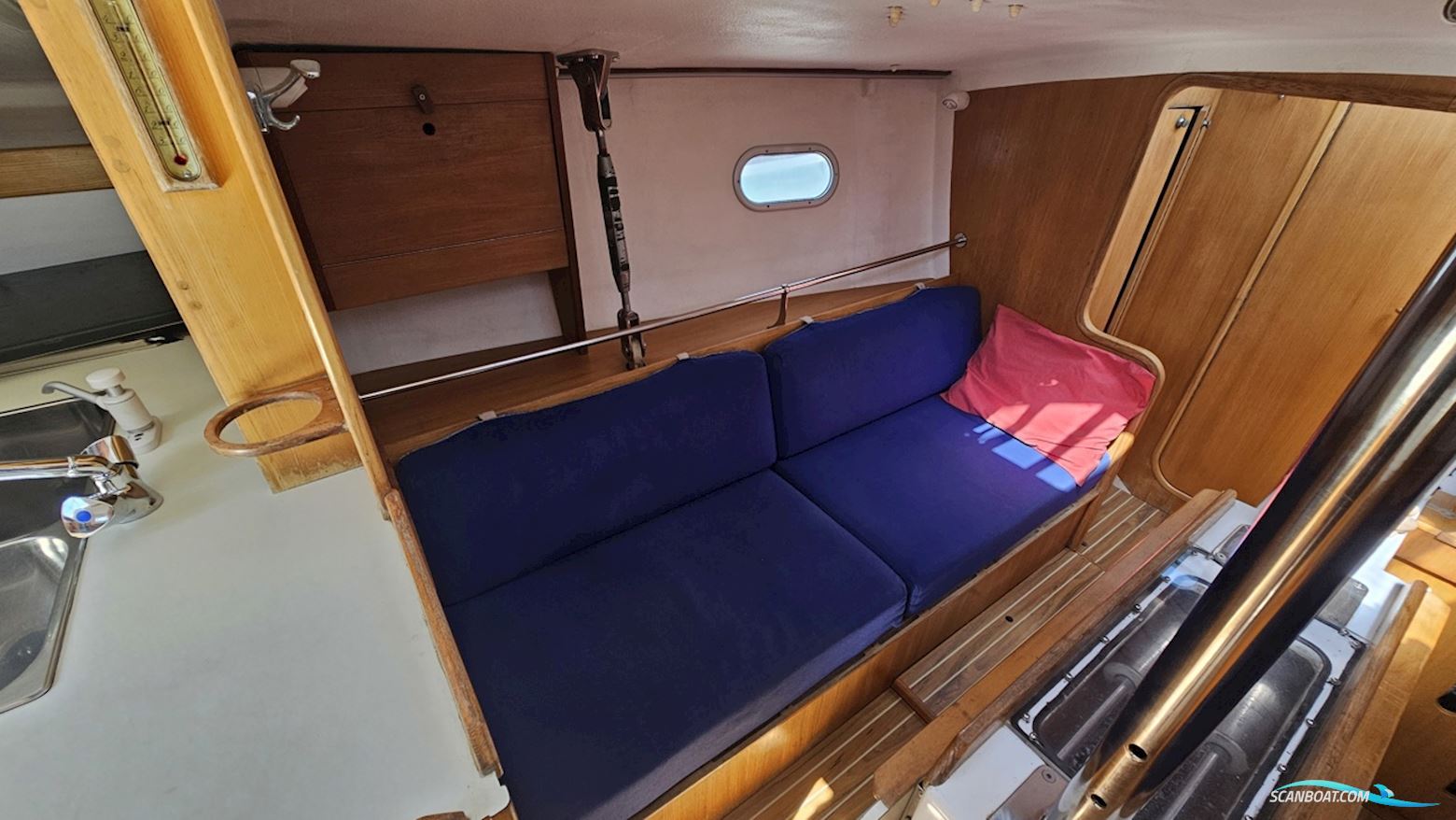 Jfa Petrel 42