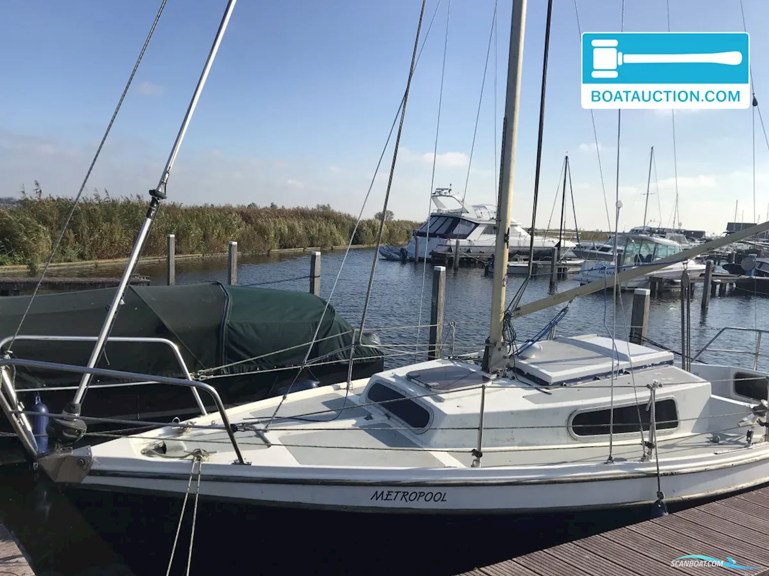 Kievit 680 Sejlbåd 1971, med Mariner motor, Holland