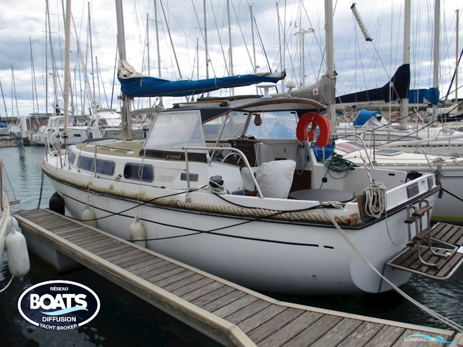 Kirie 33 Sejlbåd 1980, med Perkins 4108 motor, Frankrig