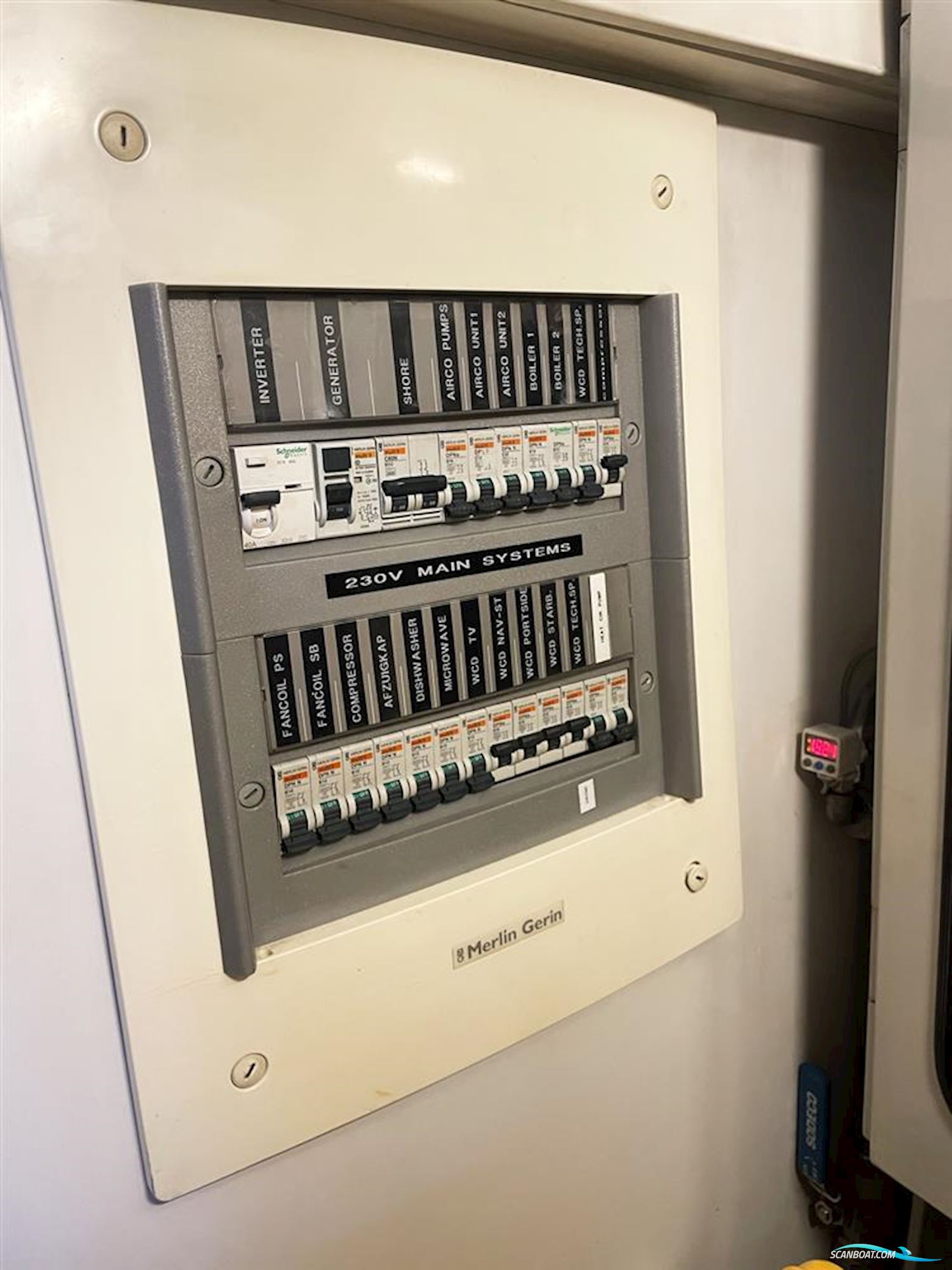 KM Yachtbuilders Stadtship 70