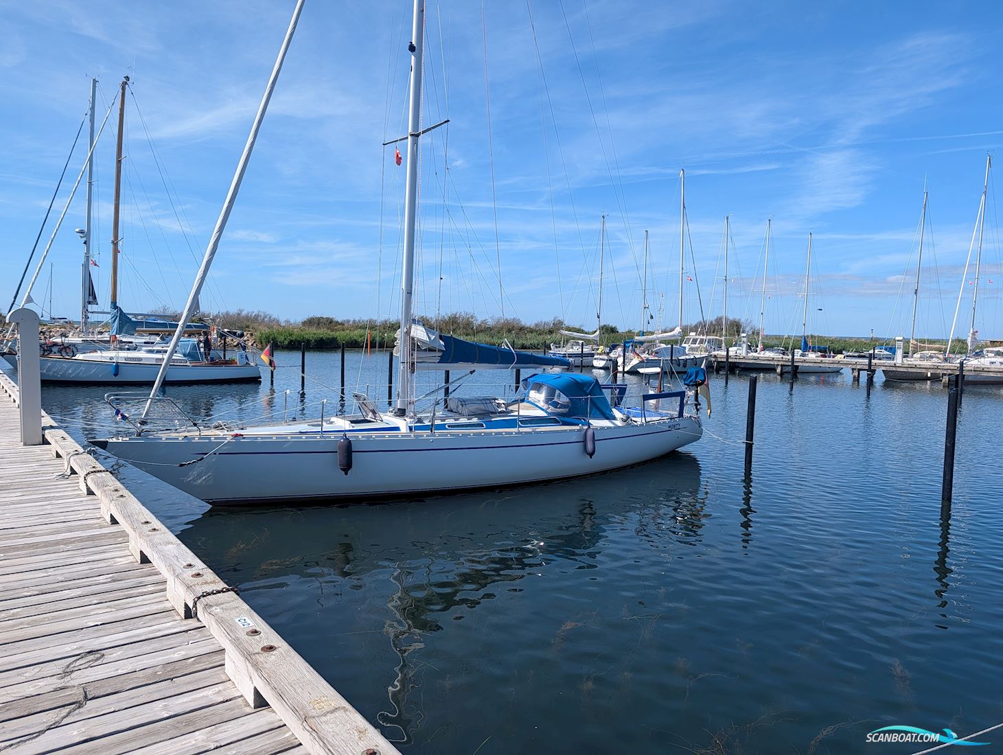 Lady Helmsman GT