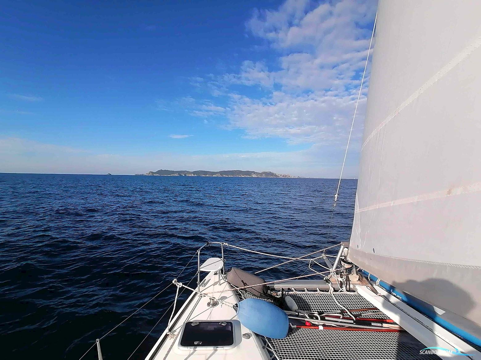Lagoon 380