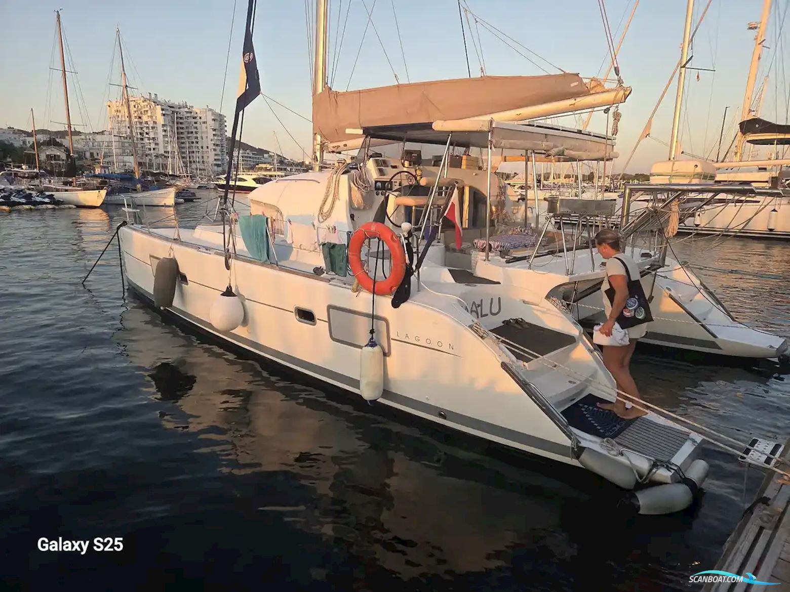 Lagoon 380