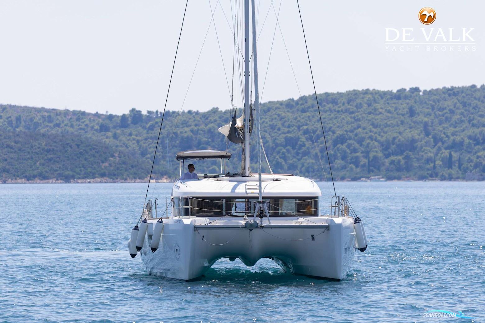 Lagoon 40