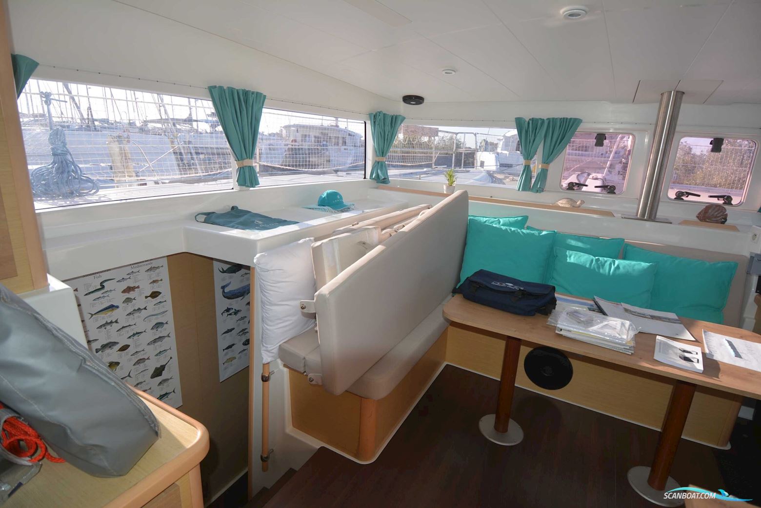 Lagoon 400