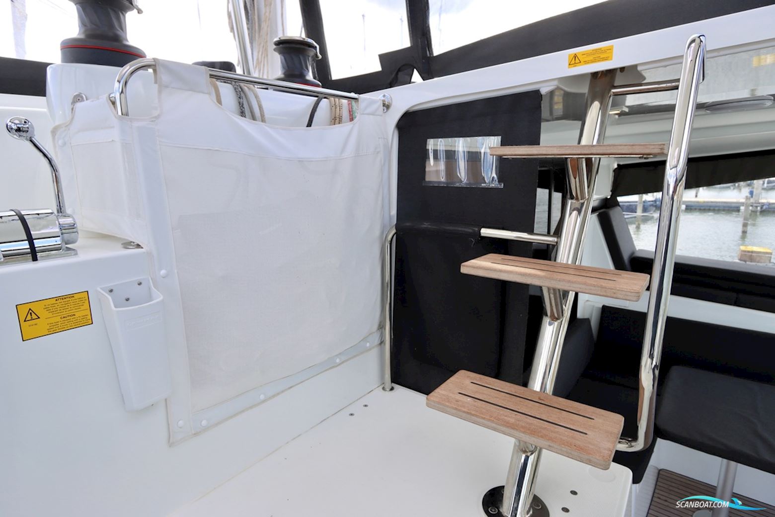 Lagoon 42 Full specs