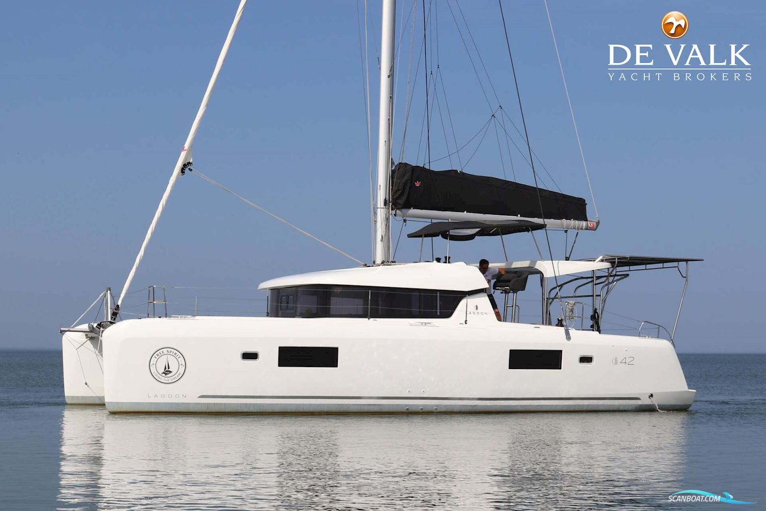 Lagoon 42