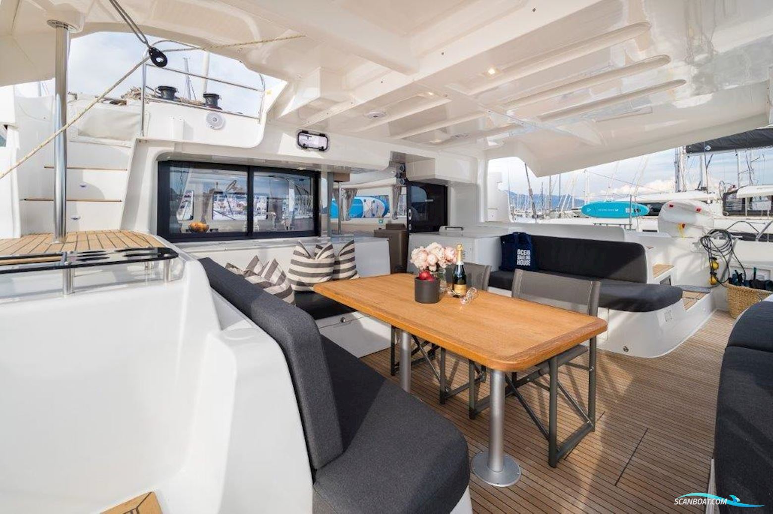 Lagoon 46