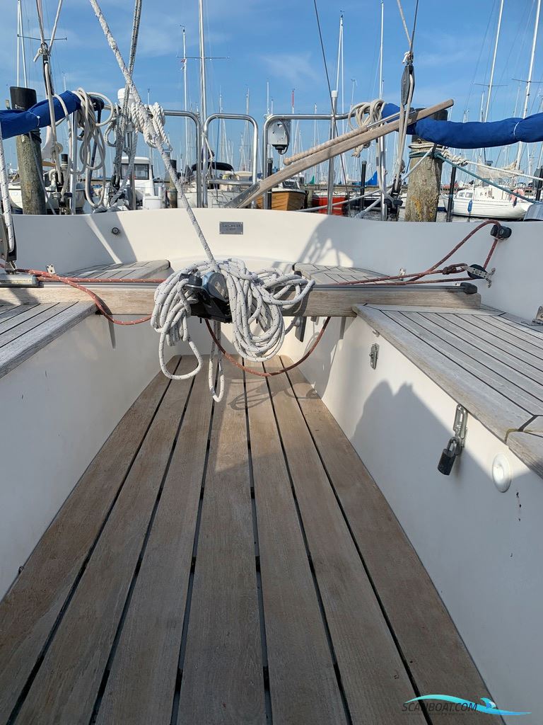 Larsen 34