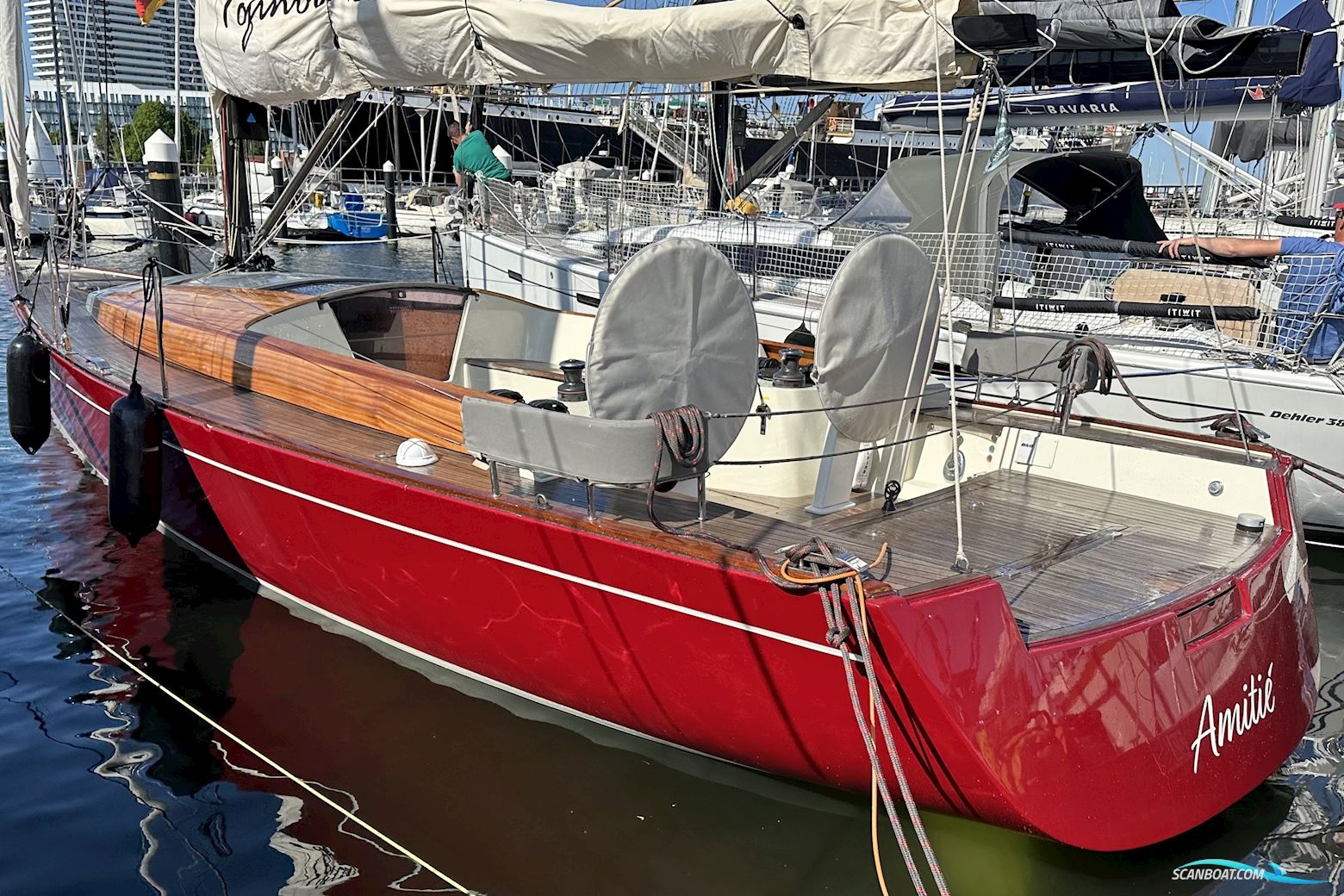 Latitude 46 Tofinou 12