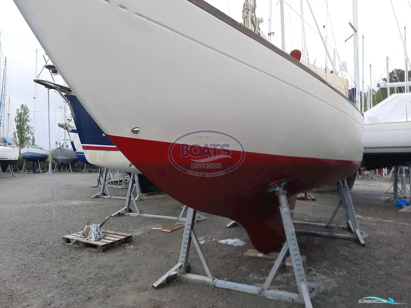 LeComte Yachts Medalist 33 Mk2