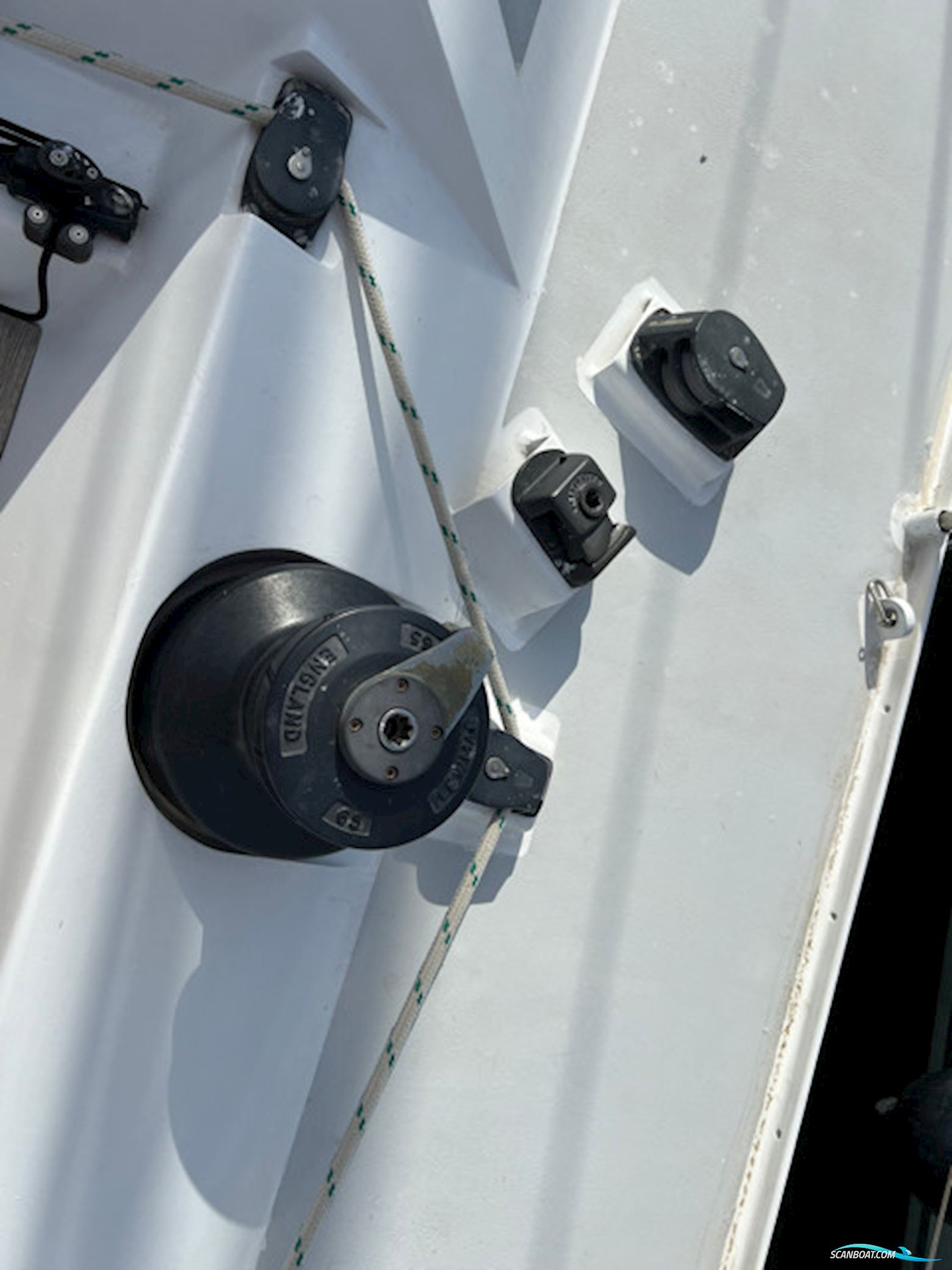 LEGUEN-HEMIDY LEVRIER DES MERS 16