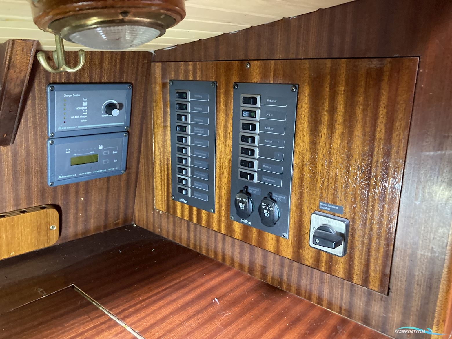 Lemsteraak Bonte Walvis - Roefuitvoering Stofberg 1320