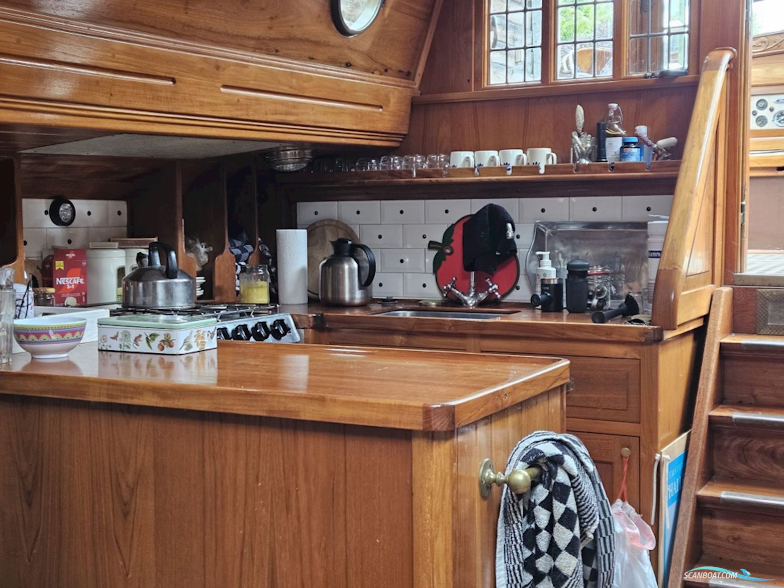 Lemsteraak Halley - Roefuitvoering