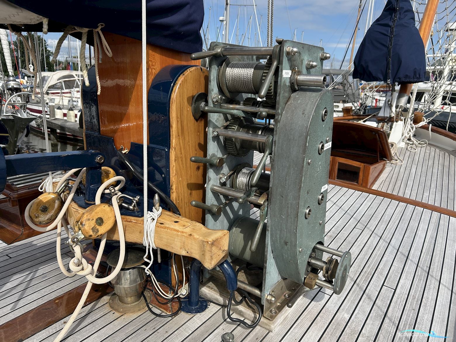 Lemsteraak Marendorp - Roefuitvoering